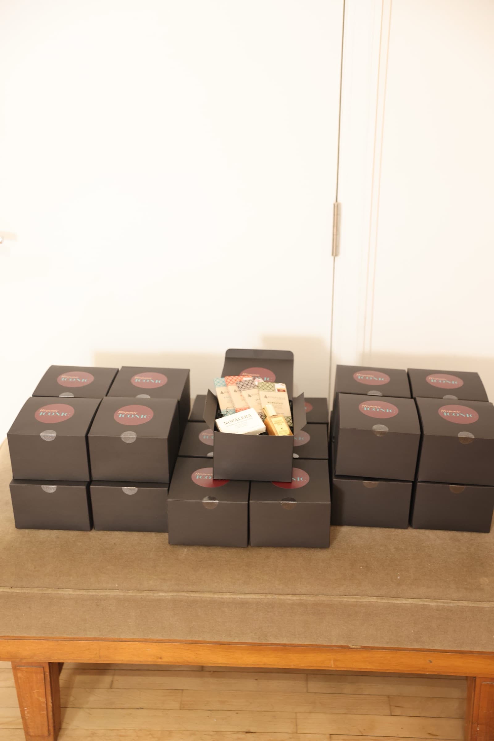 Open VIP gift box